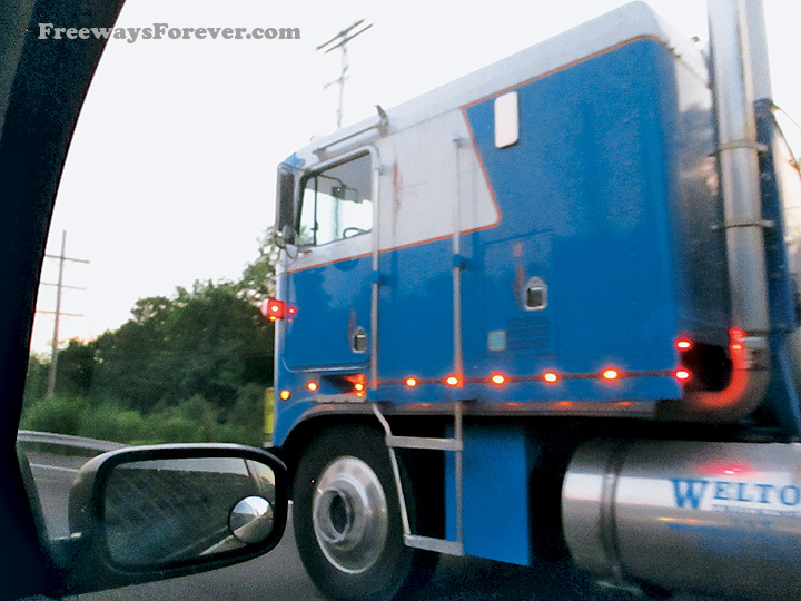 Passing a Welton Trucking Kenworth cabover hauling livestock early in the morning on Pennsylvania Route 309 near Quakertown, Pennsylvania